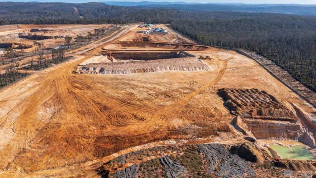 Geologists uncover the world’s largest iron deposit, worth $6 trillion and poised to reshape the global economy